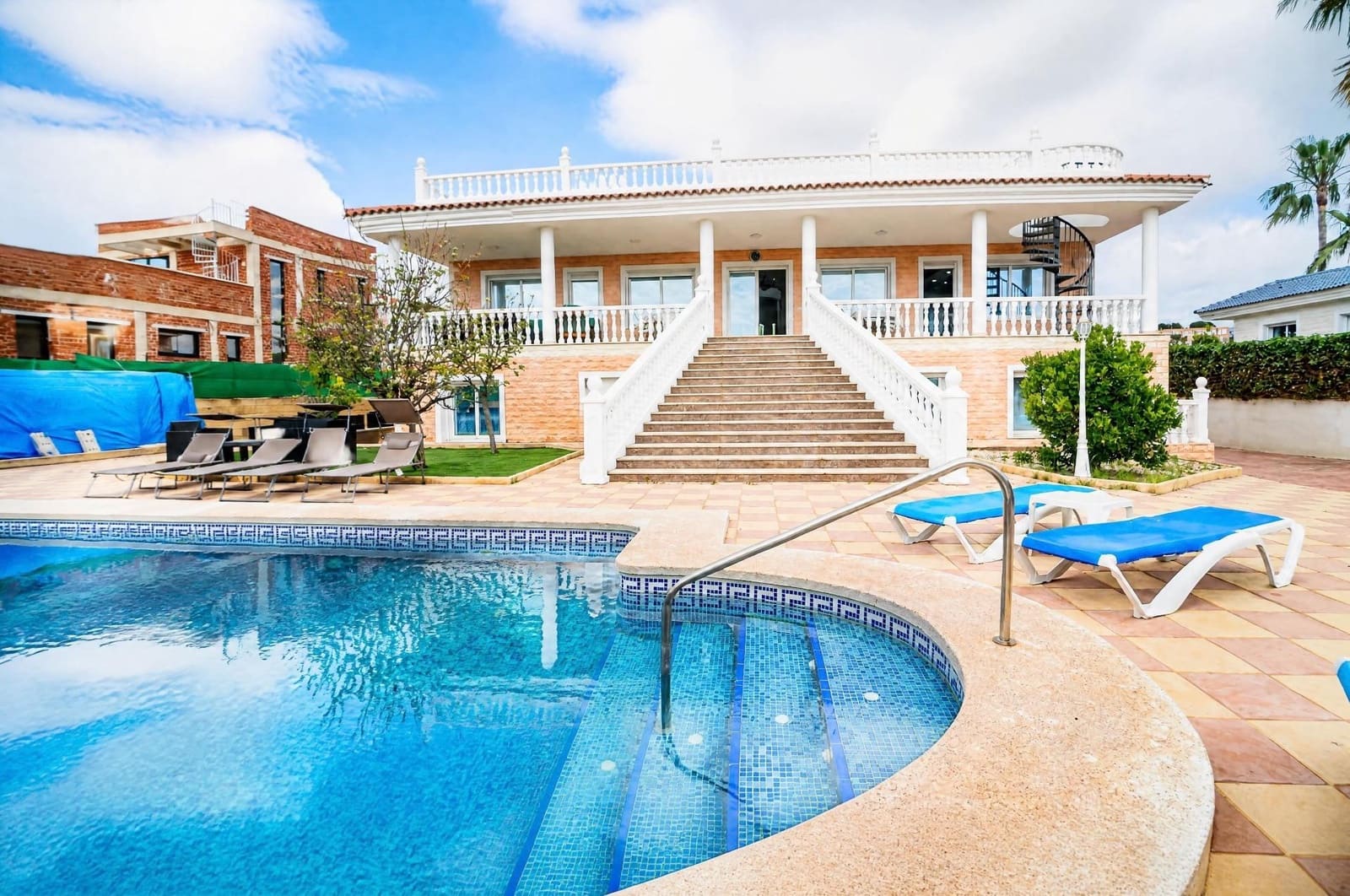 9 camera da letto Villa in vendita in Alfaz del Pi / L'Alfas del Pi con piscina garage - 1.199.000 € (Rif: 9008469)
