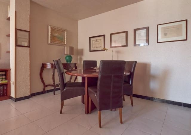 3 slaapkamer Appartement te koop in Altea - € 300.000 (Ref: 9078018)