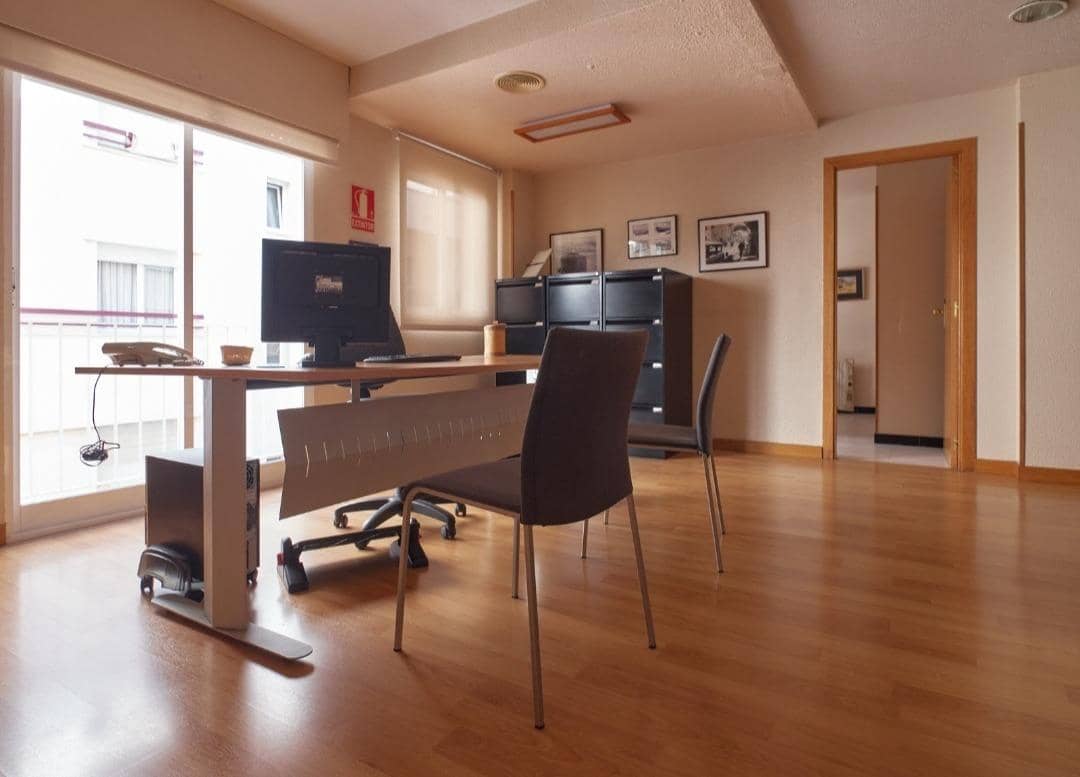 3 bedroom Apartment for sale in Altea - € 300,000 (Ref: 9078018)