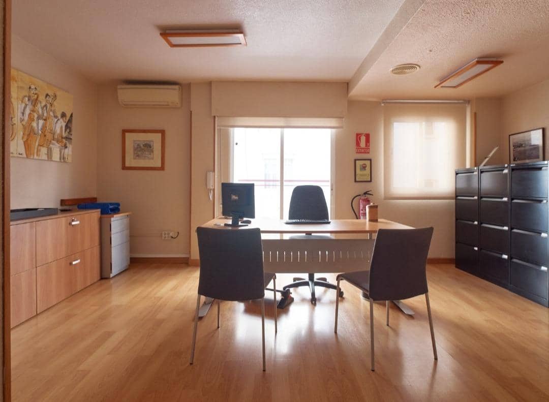 3 bedroom Apartment for sale in Altea - € 300,000 (Ref: 9078018)