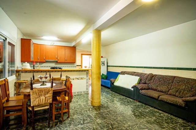 4 quarto Quinta/Casa Rural para venda em La Nucia - 350 000 € (Ref: 9095315)