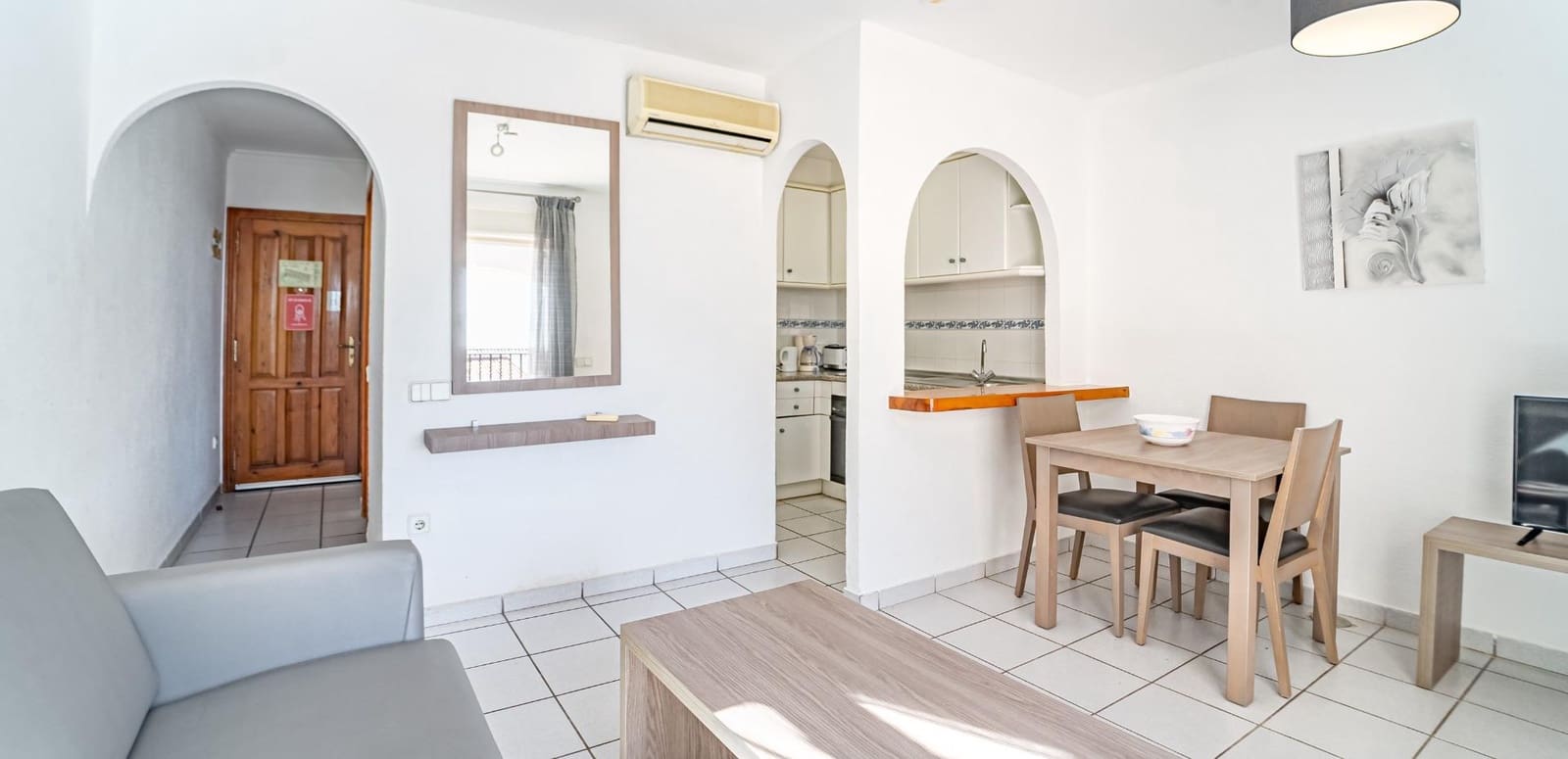 1 makuuhuone Huoneisto myytävänä paikassa Calpe / Calp mukana uima-altaan - 175 000 € (Ref: 9132464)