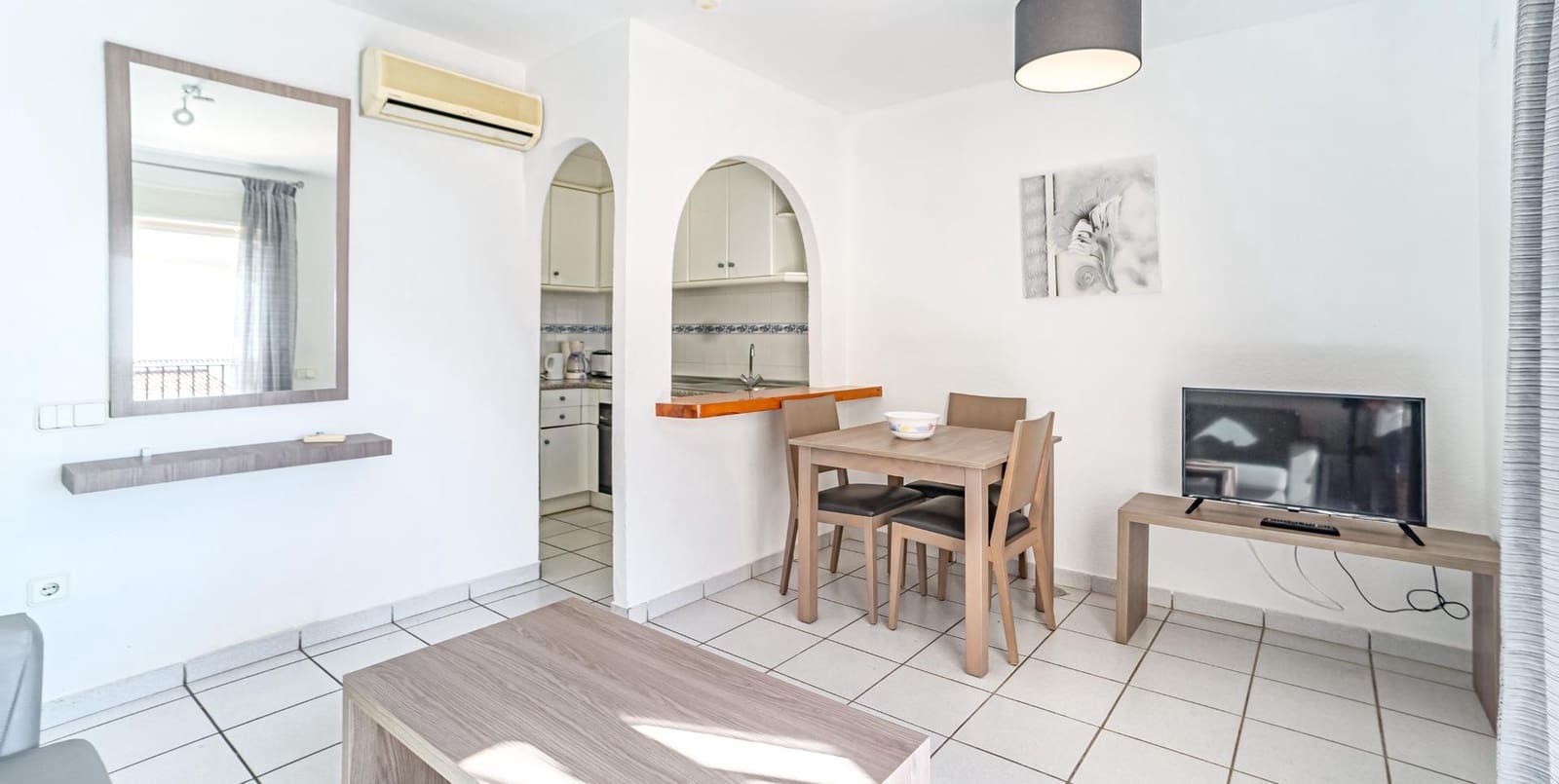 1 makuuhuone Huoneisto myytävänä paikassa Calpe / Calp mukana uima-altaan - 175 000 € (Ref: 9132464)