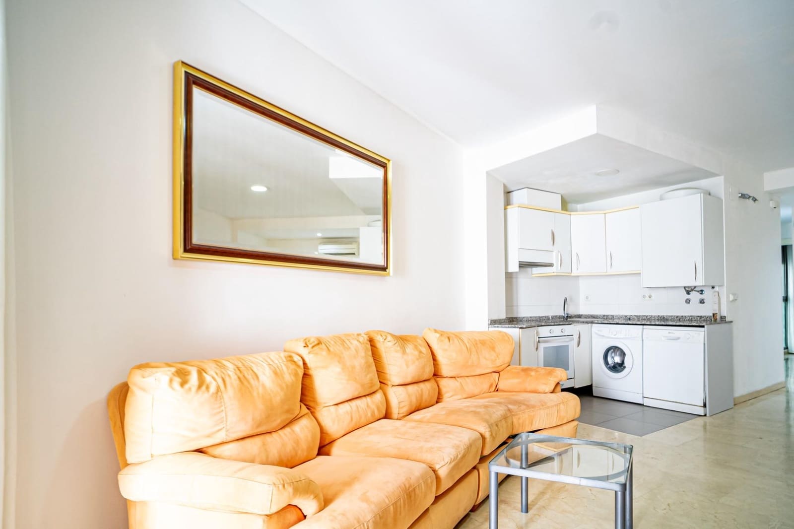 2 soveværelse Lejlighed til salg i Benidorm med garage - € 189.000 (Ref: 9165834)