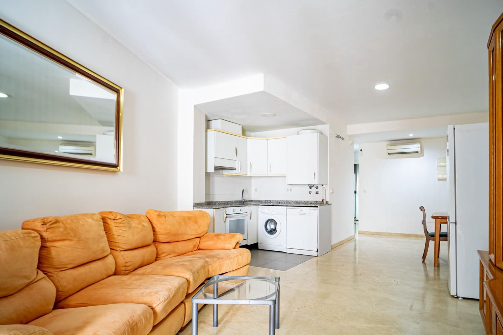 2 soveværelse Lejlighed til salg i Benidorm med garage - € 189.000 (Ref: 9165834)