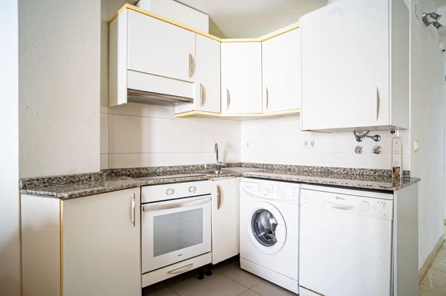 2 soveværelse Lejlighed til salg i Colonia Madrid, Benidorm med garage - € 189.000 (Ref: 9165834)