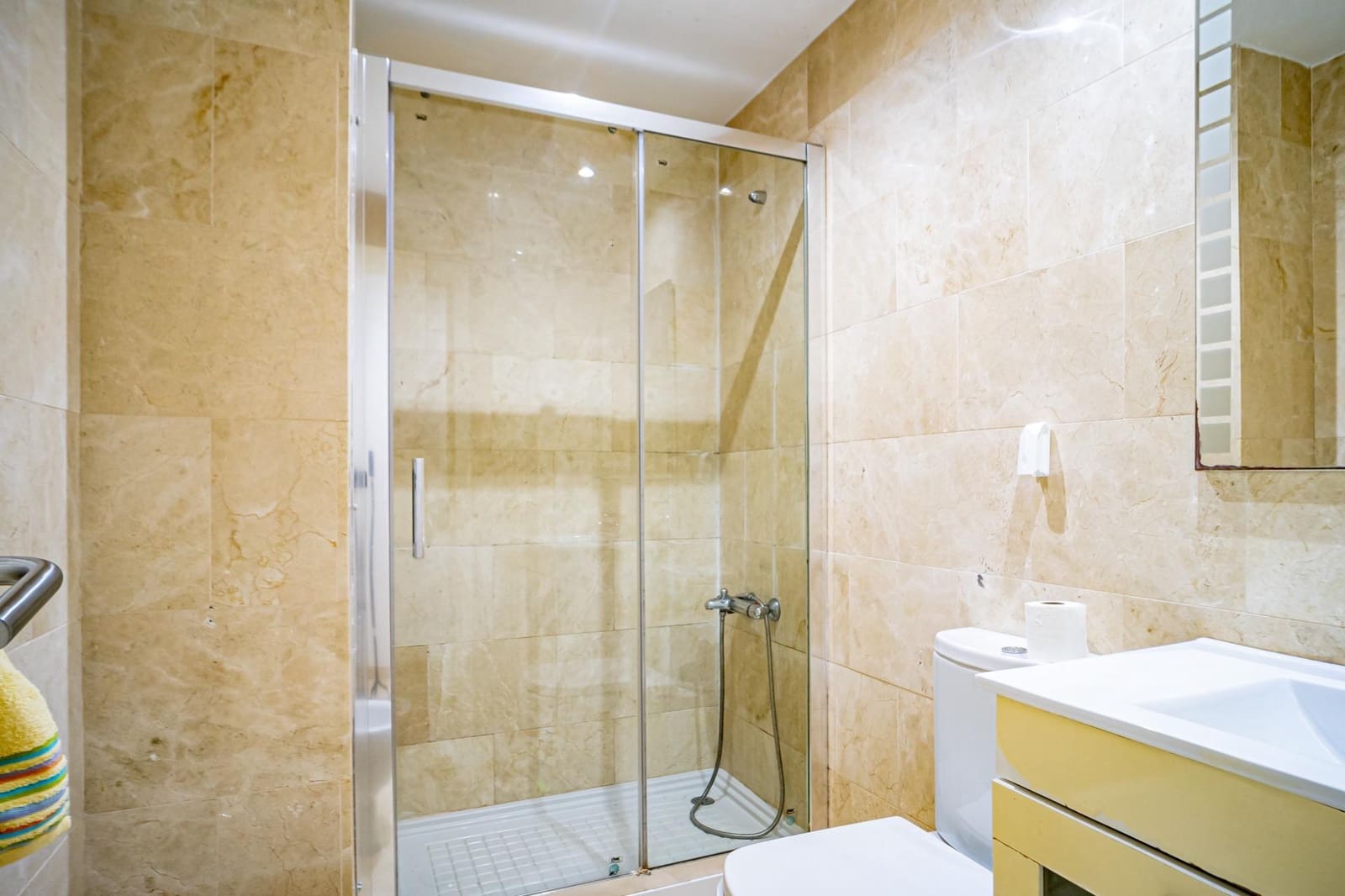 2 soveværelse Lejlighed til salg i Benidorm med garage - € 189.000 (Ref: 9165834)