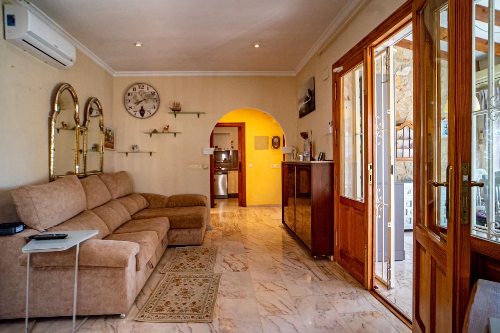 4 bedroom Villa for sale in Benissa with pool garage - € 730,000 (Ref: 9208376)
