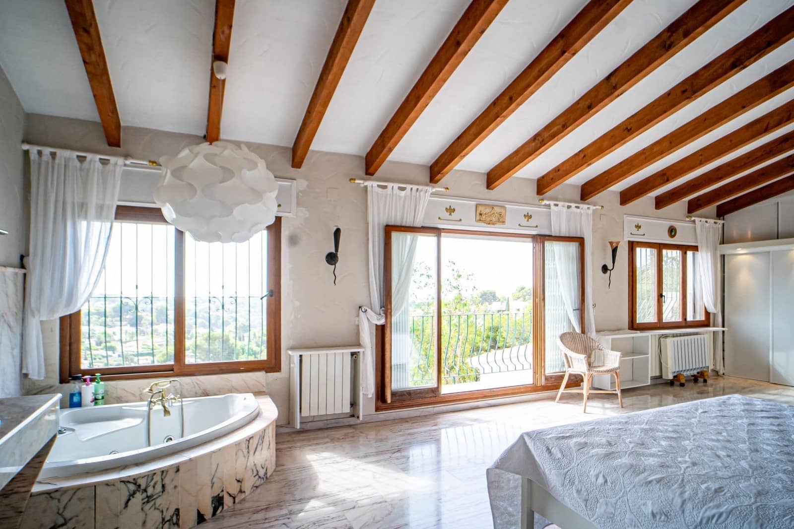 4 bedroom Villa for sale in Benissa with pool garage - € 730,000 (Ref: 9208376)