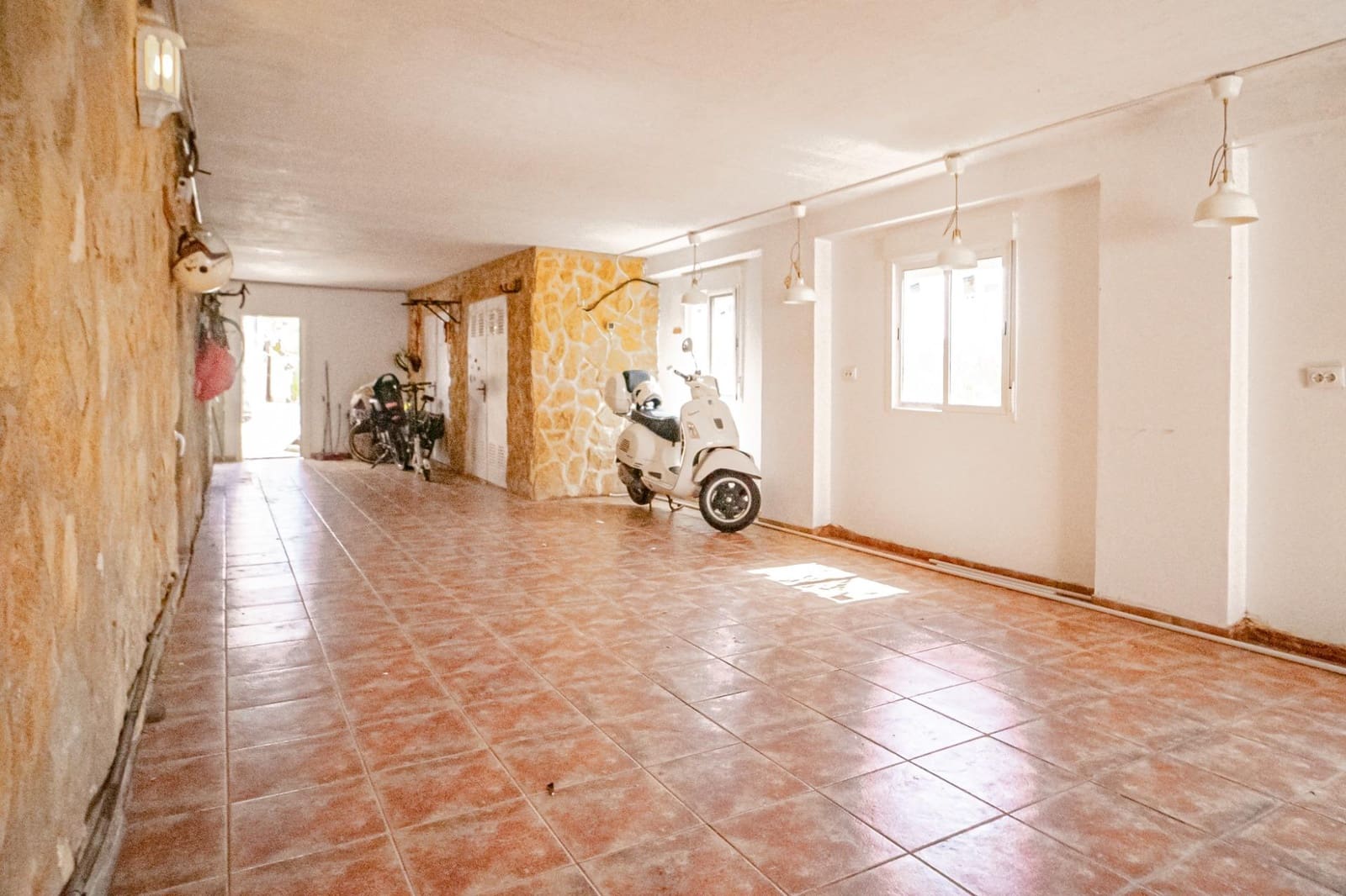 4 bedroom Villa for sale in Benissa with pool garage - € 730,000 (Ref: 9208376)