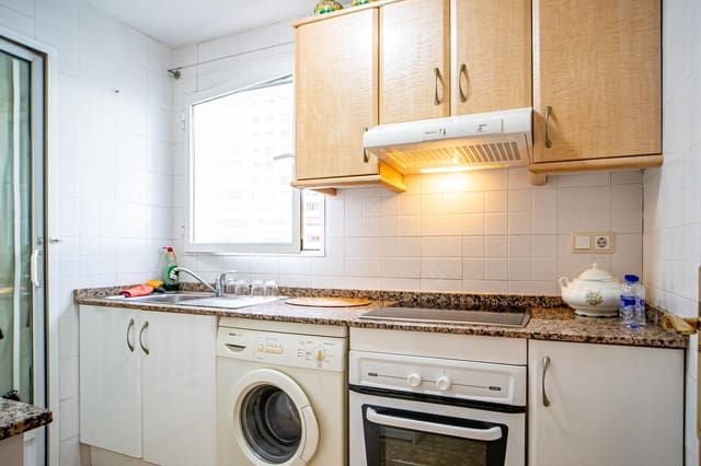 3 bedroom Apartment for sale in Juzgados - Plaza de Toros, Benidorm with pool garage - € 285,000 (Ref: 9285279)