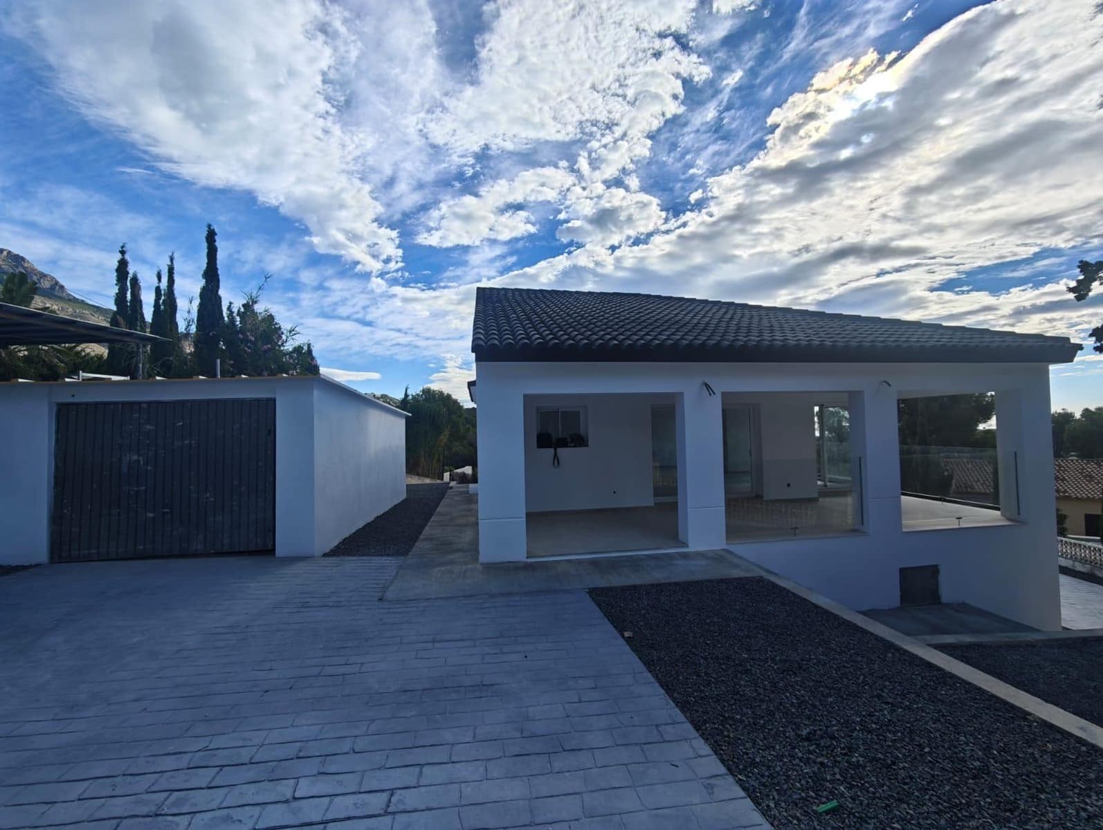 4 bedroom Villa for sale in Altea la Vella with pool garage - € 835,000 (Ref: 9341257)