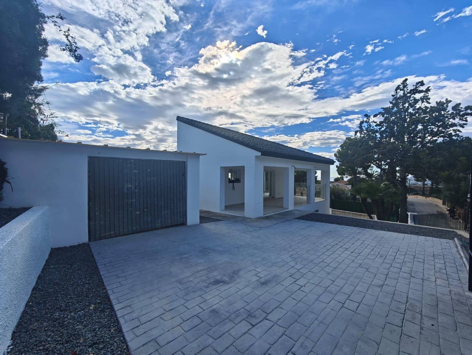 4 bedroom Villa for sale in Altea la Vella with pool garage - € 835,000 (Ref: 9341257)