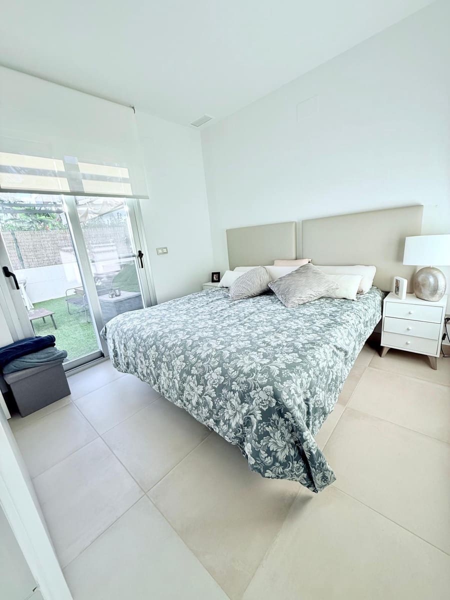 Apartamento de 2 habitaciones en Finestrat en venta con piscina garaje - 355.000 € (Ref: 9419855)