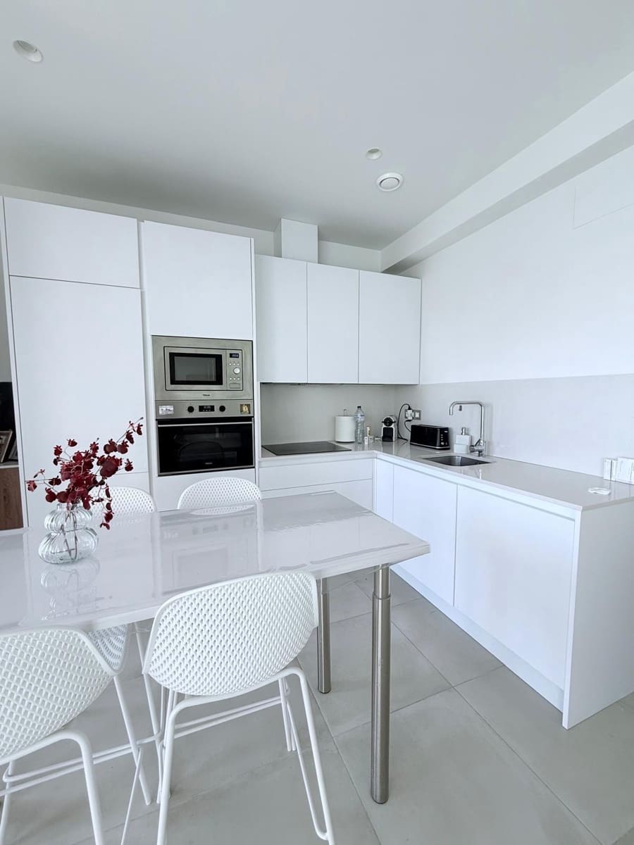 Apartamento de 2 habitaciones en Finestrat en venta con piscina garaje - 355.000 € (Ref: 9419855)