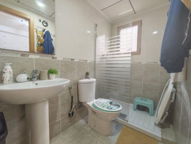 2 slaapkamer Appartement te koop in Chirles, Polop met garage - € 197.000 (Ref: 9452212)