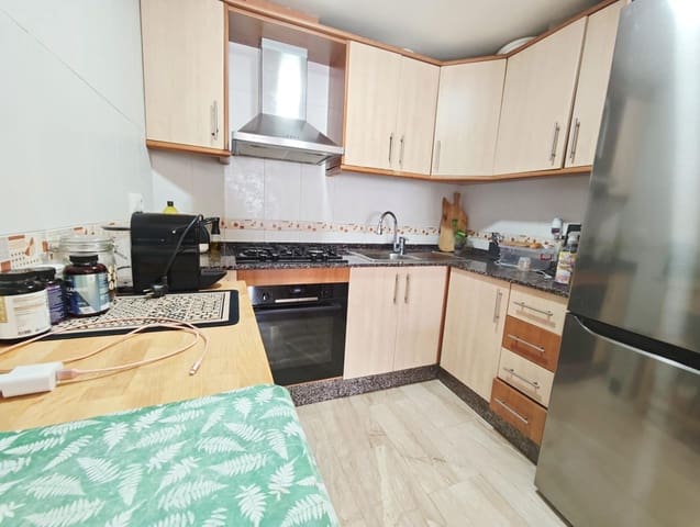 2 slaapkamer Appartement te koop in Chirles, Polop met garage - € 197.000 (Ref: 9452212)