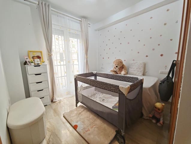 2 slaapkamer Appartement te koop in Chirles, Polop met garage - € 197.000 (Ref: 9452212)