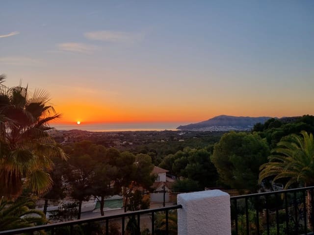 3 camera da letto Villa in vendita in La Nucia con piscina - 790.000 € (Rif: 9470946)