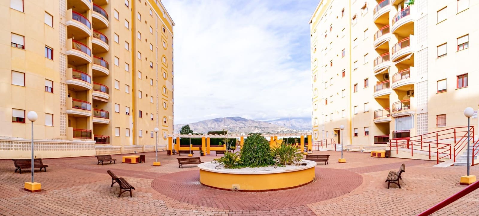 1 soverom Leilighet til salgs i La Villajoyosa / Vila Joiosa med svømmebasseng garasje - € 210 000 (Ref: 9478767)