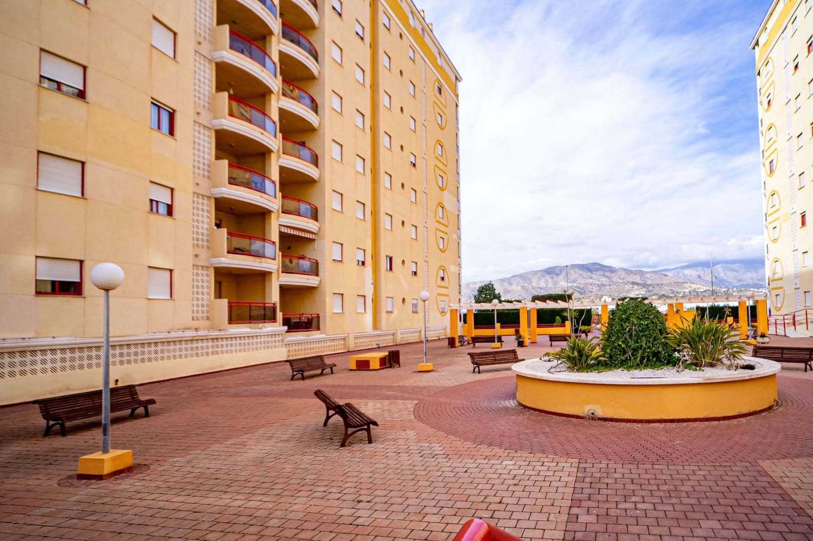 1 soverom Leilighet til salgs i La Villajoyosa / Vila Joiosa med svømmebasseng garasje - € 210 000 (Ref: 9478767)