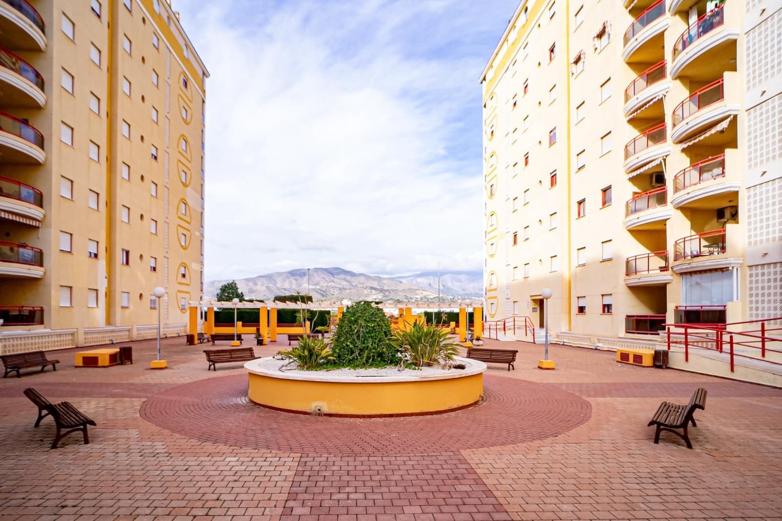 1 soverom Leilighet til salgs i La Villajoyosa / Vila Joiosa med svømmebasseng garasje - € 210 000 (Ref: 9478767)