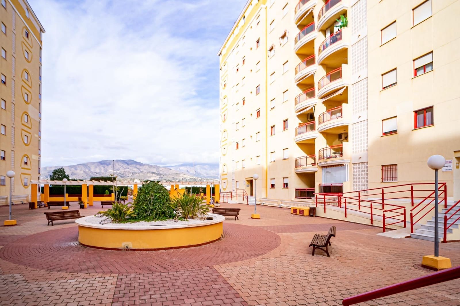 1 soverom Leilighet til salgs i La Villajoyosa / Vila Joiosa med svømmebasseng garasje - € 210 000 (Ref: 9478767)