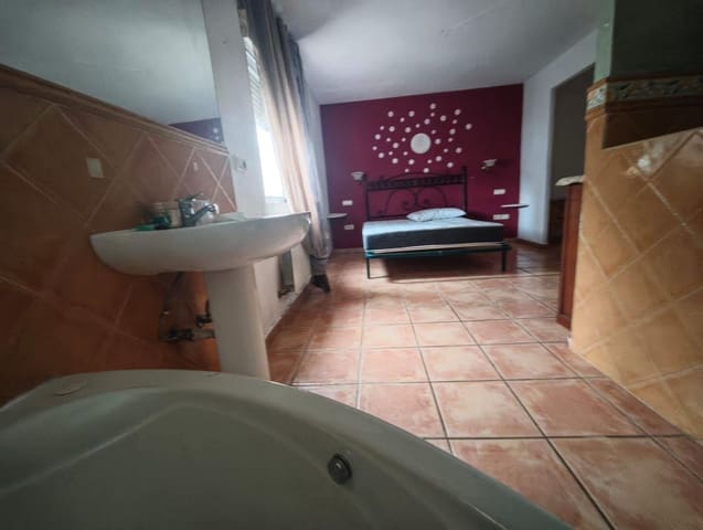 3 bedroom Villa for sale in La Nucia - € 298,000 (Ref: 9561890)