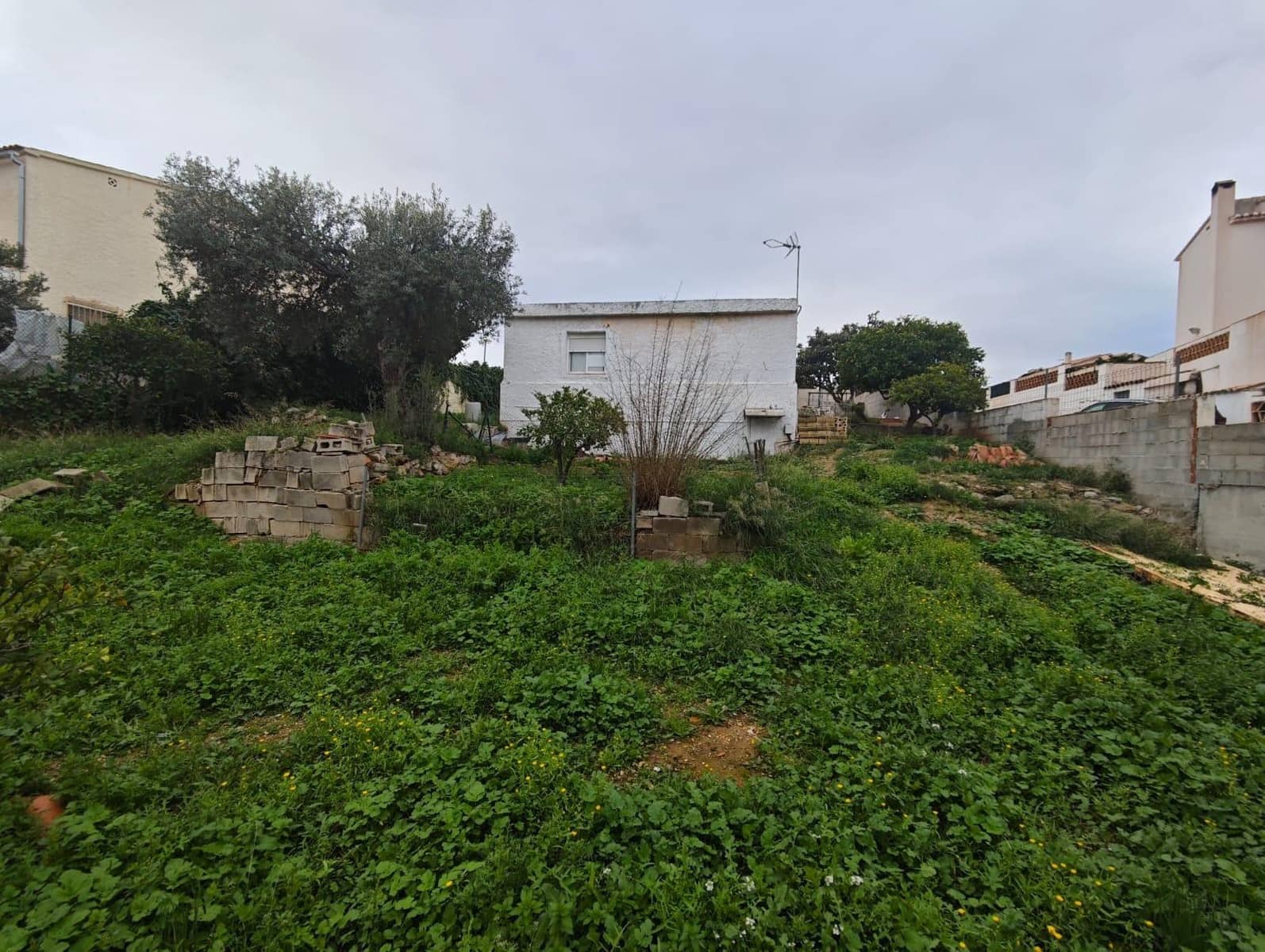 Chalet de 3 habitaciones en La Nucia en venta - 298.000 € (Ref: 9561890)