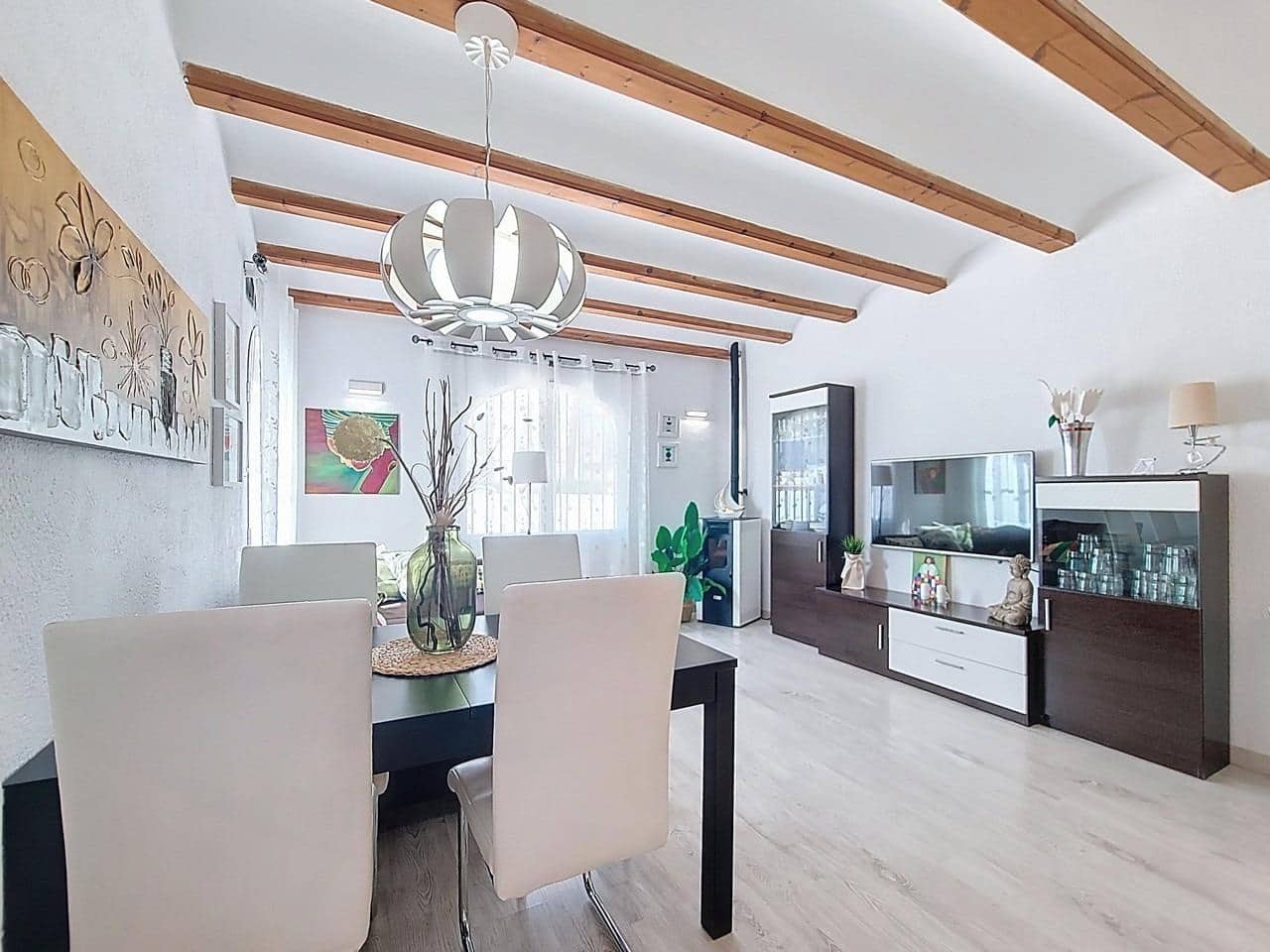 2 bedroom Villa for sale in Denia - € 289,000 (Ref: 9568736)