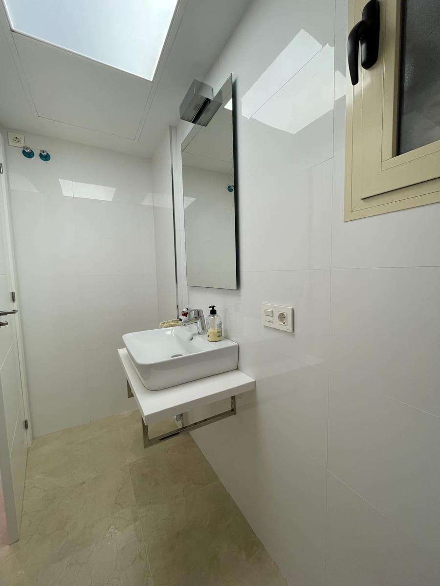 3 makuuhuone Kattohuoneisto myytävänä paikassa Finestrat mukana uima-altaan 
autotalli - 449 995 € (Ref: 9773144)