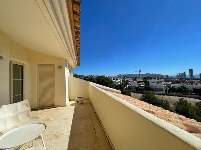 3 makuuhuone Kattohuoneisto myytävänä paikassa Finestrat mukana uima-altaan 
autotalli - 449 995 € (Ref: 9773144)