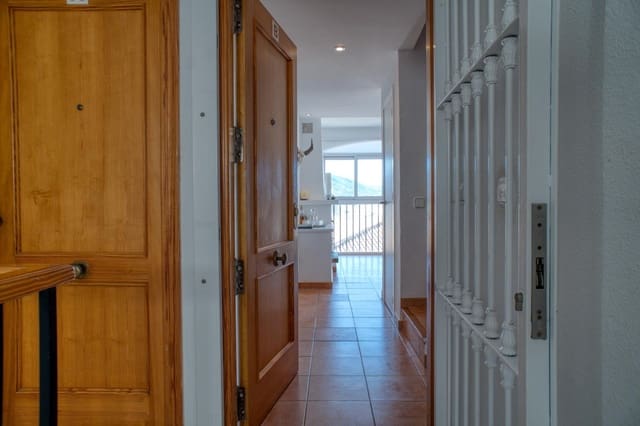 3 quarto Penthouse para venda em Altea - 495 000 € (Ref: 9833725)