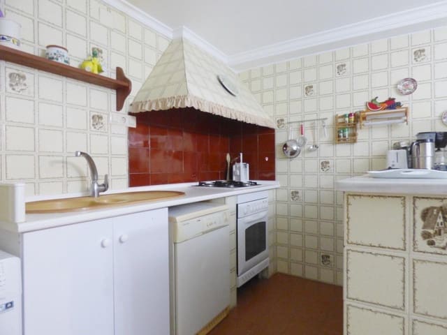 4 bedroom Villa for sale in El Montgó, Dénia with pool - € 460,000 (Ref: 9920507)