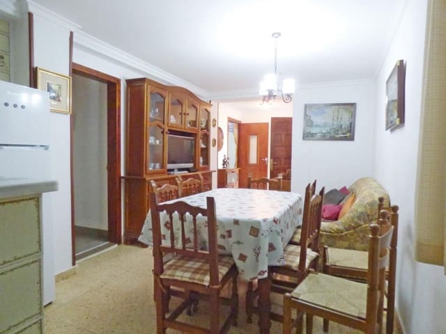4 bedroom Villa for sale in El Montgó, Dénia with pool - € 460,000 (Ref: 9920507)
