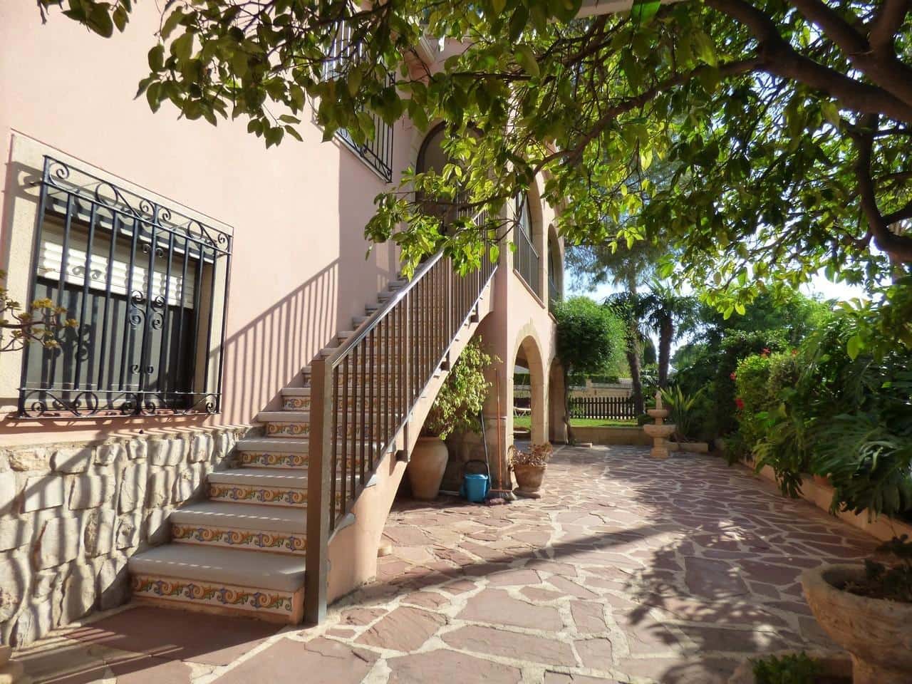 Chalet de 4 habitaciones en Dénia en venta con piscina - 460.000 € (Ref: 9920507)