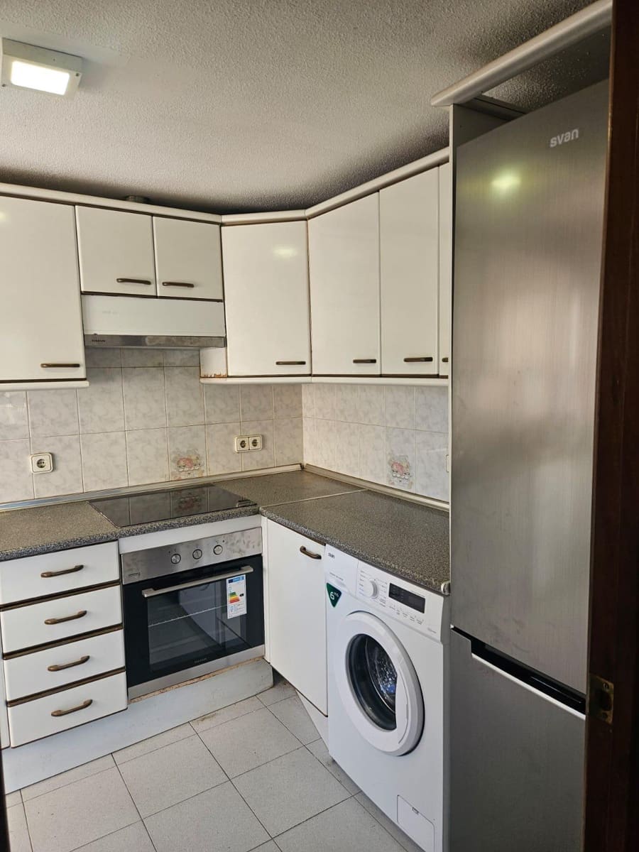 3 Zimmer Apartment zu verkaufen in Benidorm mit Pool Garage - 265.000 € (Ref: 9983071)