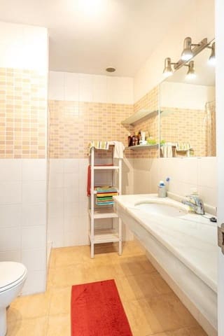 3 soveværelse Lejlighed til salg i Via Parque, Benidorm med swimmingpool - € 399.000 (Ref: 9990783)