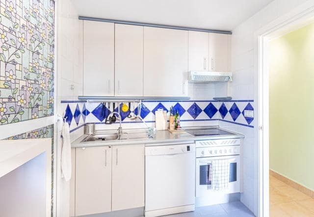 Apartamento de 3 habitaciones en Benidorm en venta con piscina - 399.000 € (Ref: 9990783)
