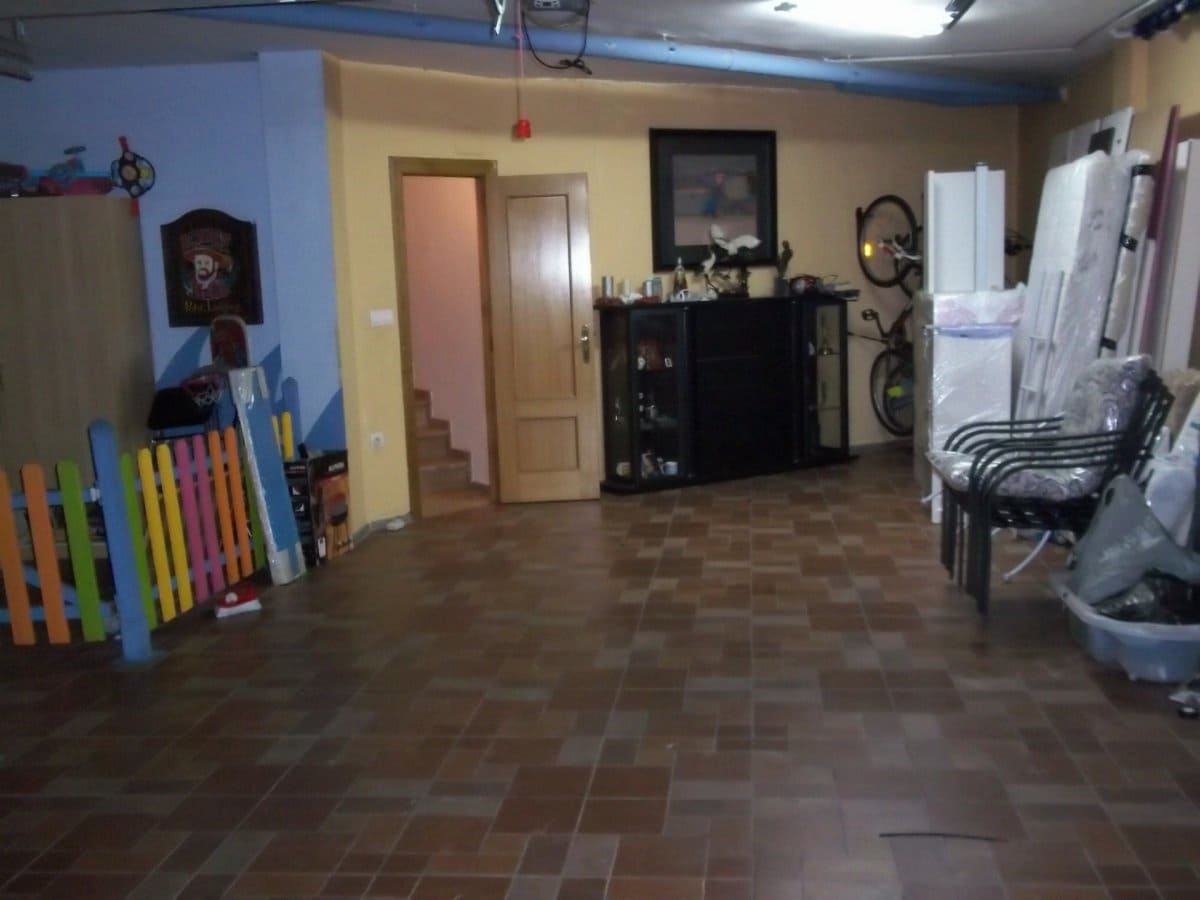 3 slaapkamer Bungalow te koop in Novelda met garage - € 179.000 (Ref: 7975850)