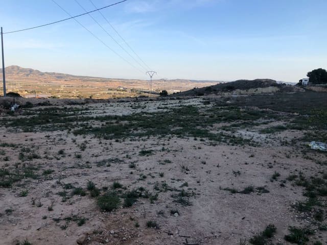 Villa/Maison à vendre à Novelda - 33 000 € (Ref: 7975854)