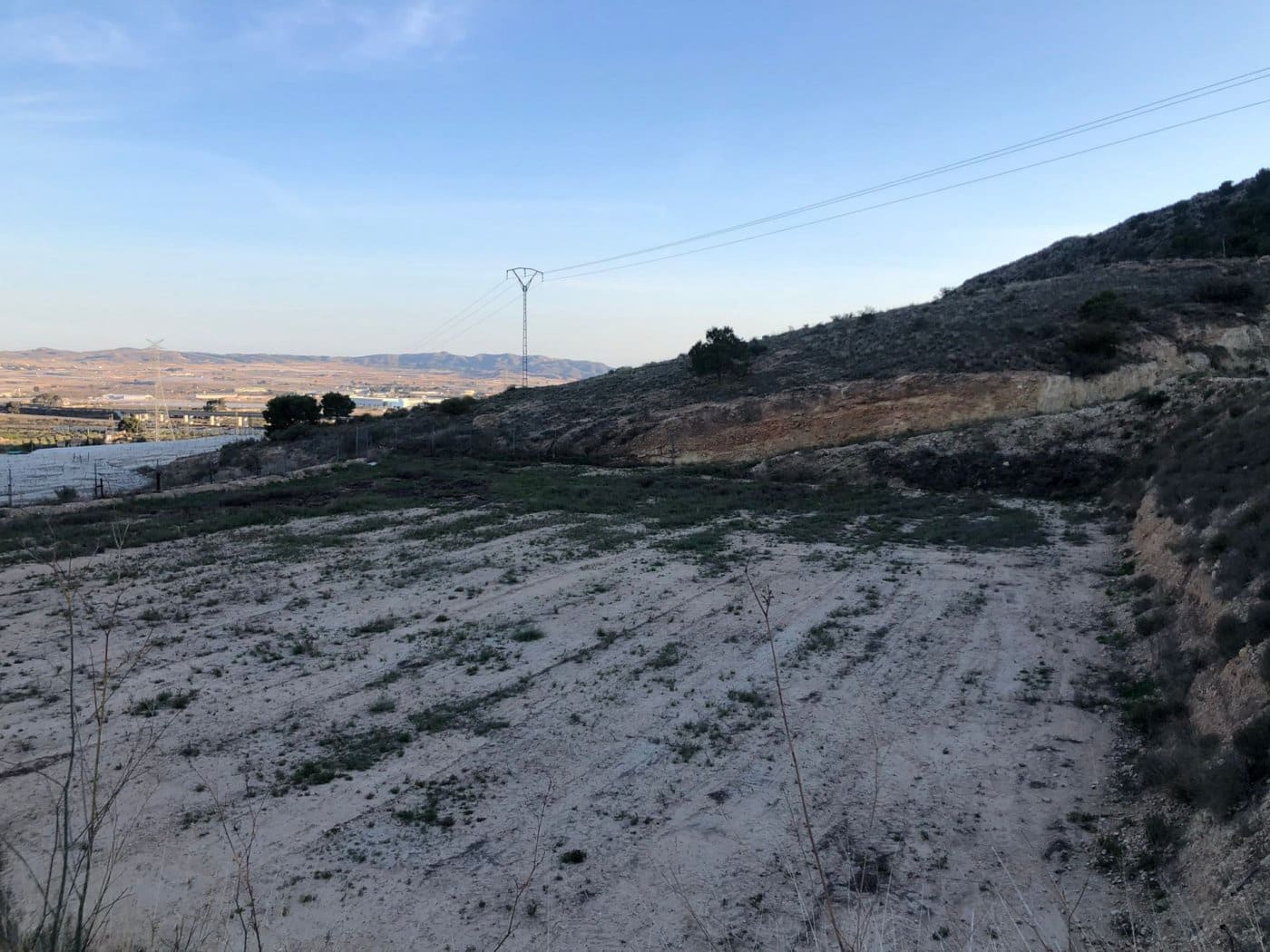 Villa for sale in Novelda - € 33,000 (Ref: 7975854)