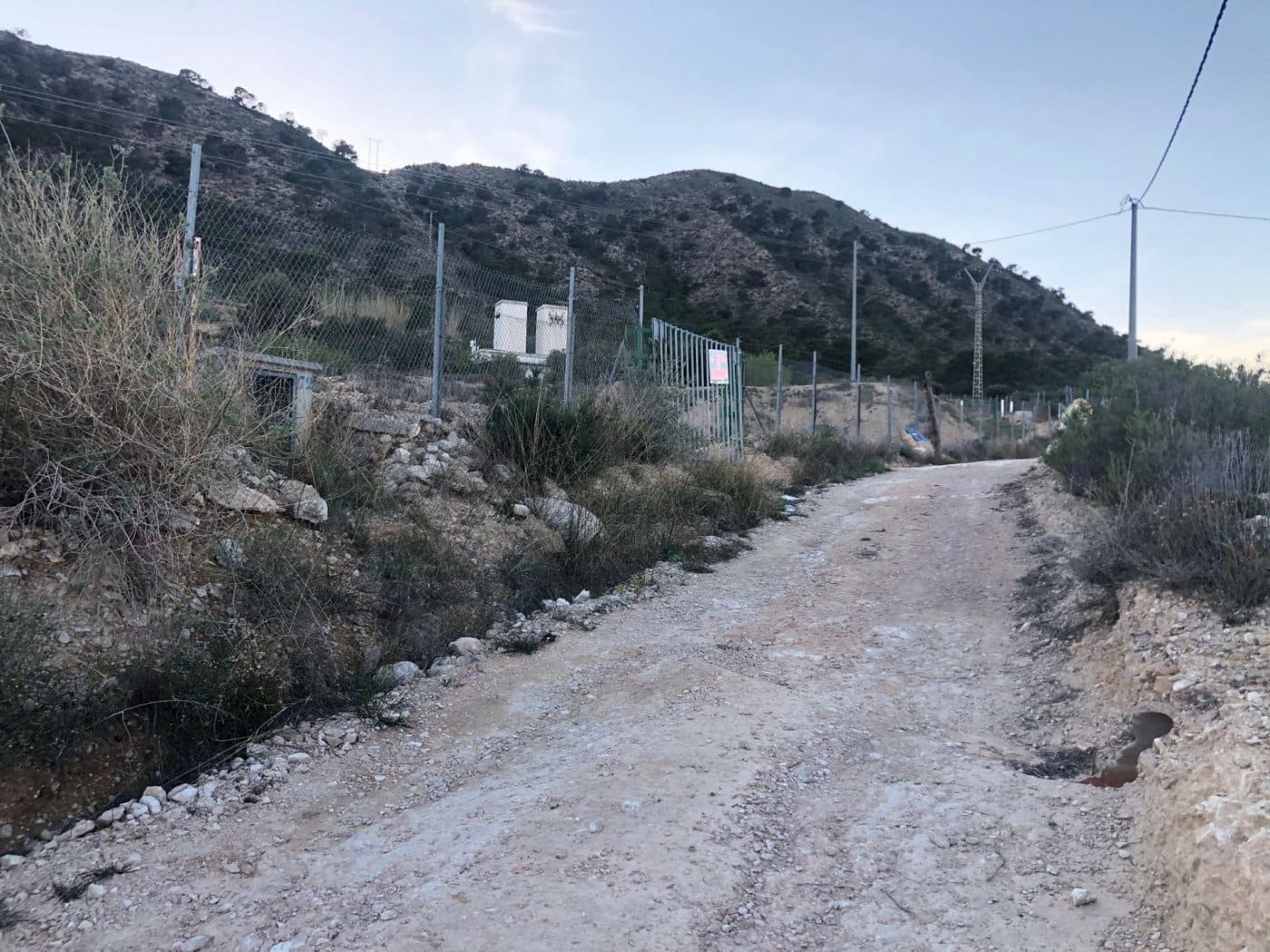 Villa for sale in Novelda - € 33,000 (Ref: 7975854)