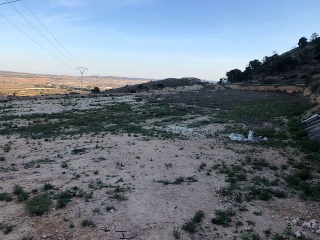 Villa/Maison à vendre à Novelda - 33 000 € (Ref: 7975854)