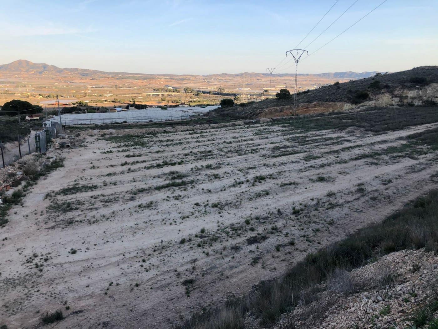 Villa for sale in Novelda - € 33,000 (Ref: 7975854)