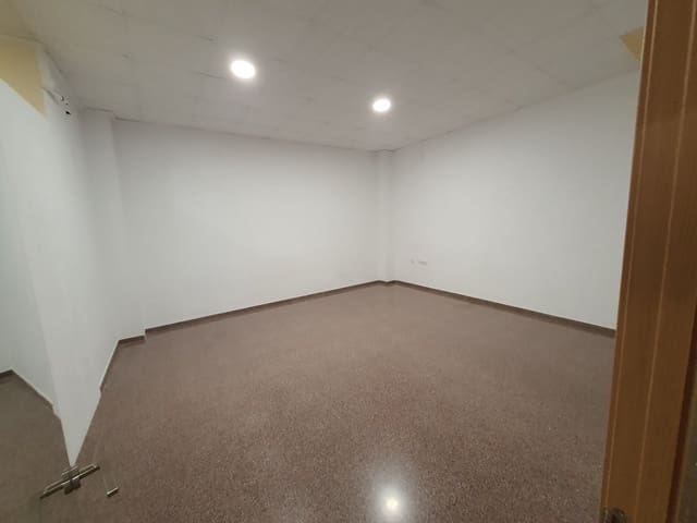 Erhverv til leje i Novelda - € 350 (Ref: 7975863)