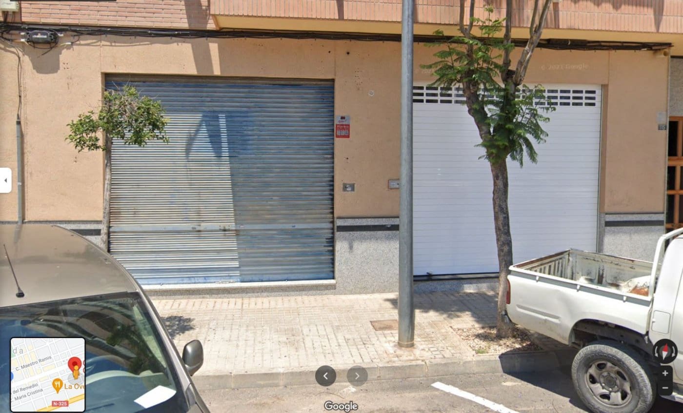 Commerciale da affittare in Novelda - 350 € (Rif: 7975864)