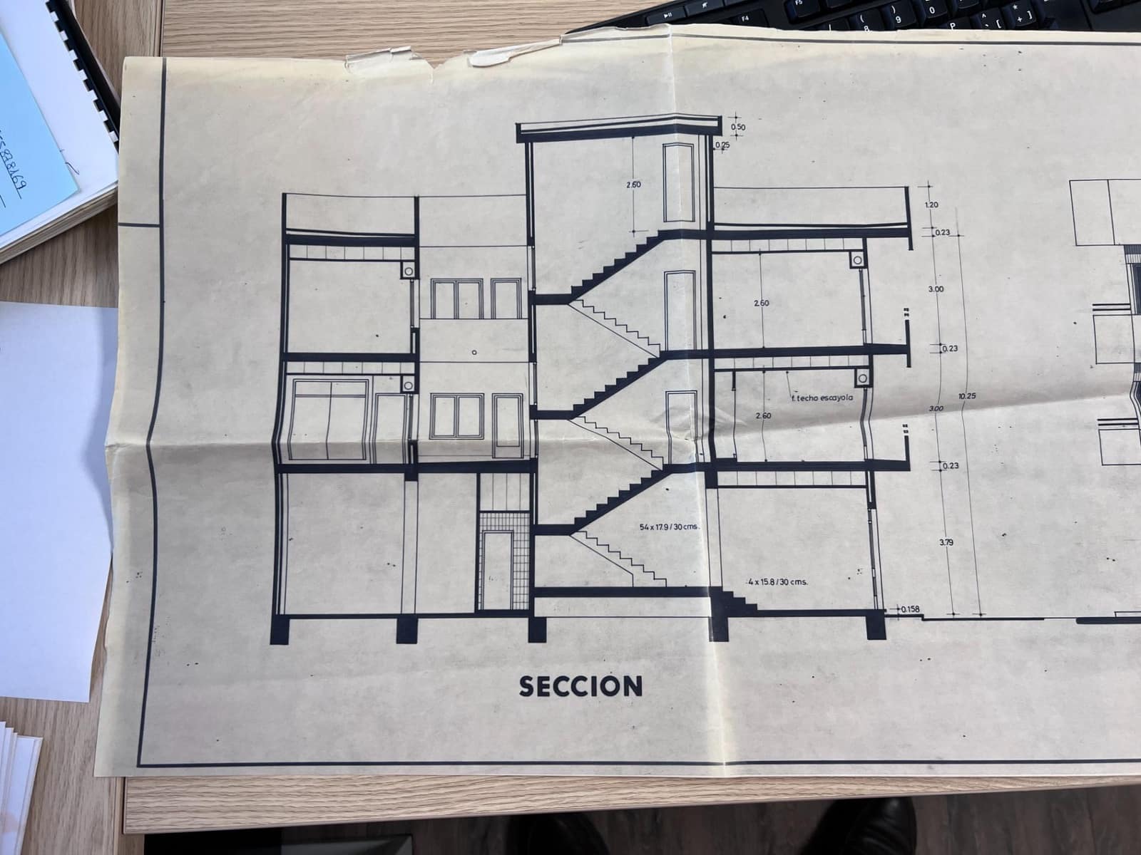 2 slaapkamer Commercieel te koop in Novelda met garage - € 77.000 (Ref: 7975907)