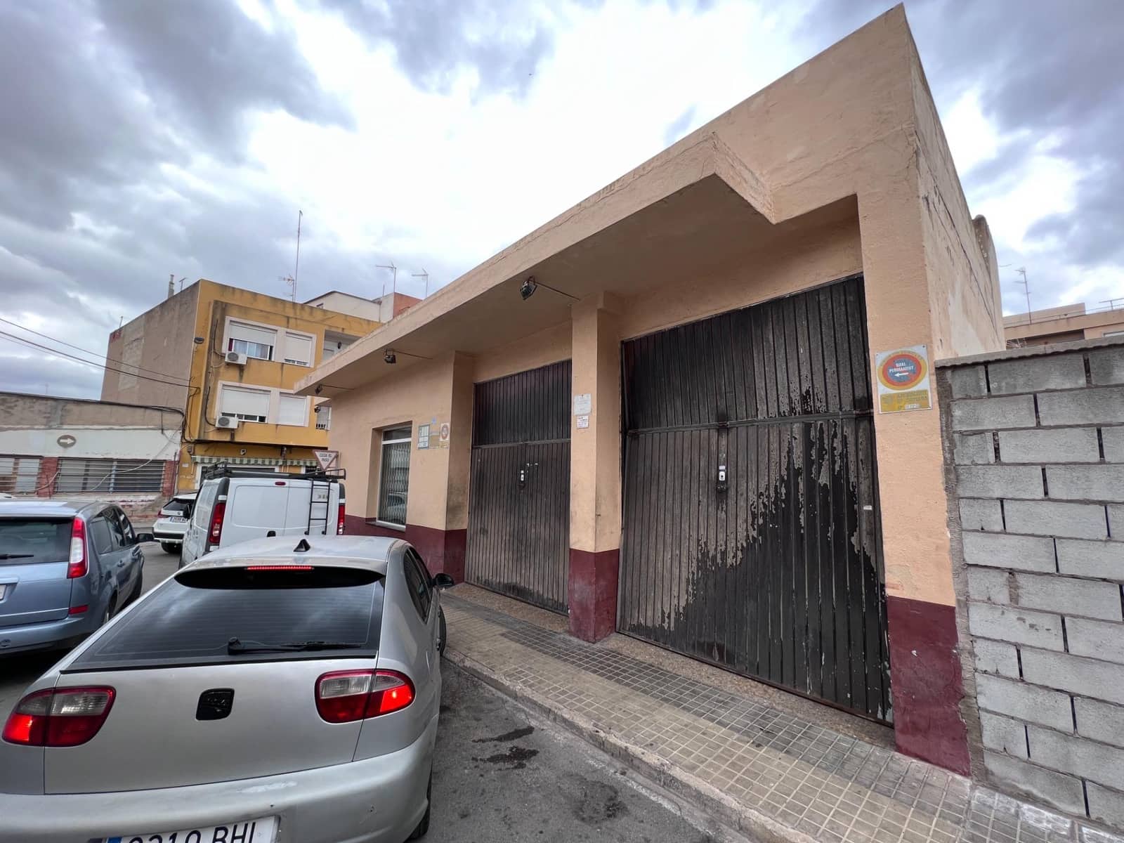 2 slaapkamer Commercieel te koop in Novelda met garage - € 77.000 (Ref: 7975907)