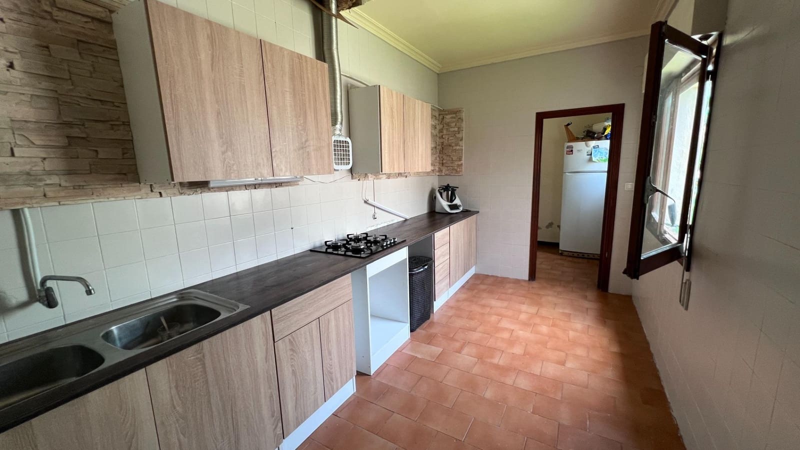 6 bedroom Villa for sale in Novelda with pool garage - € 360,000 (Ref: 7975930)